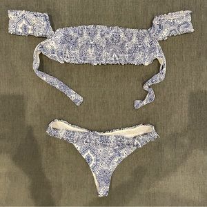 Calzedonia Off Shoulder Paisley Bikini